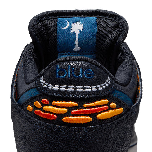 NIKE SB DUNK LOW PRO QS BLUE TILE - BLACK / MARINA - WHITE - CMPFR ORNG