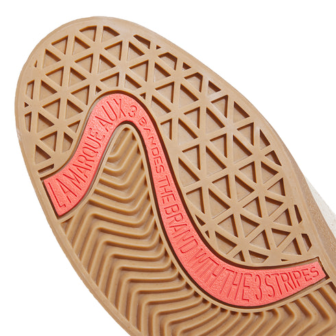 Adidas Puig Indoor - Wonder White / Cloud White / Gum - Streetart.fr