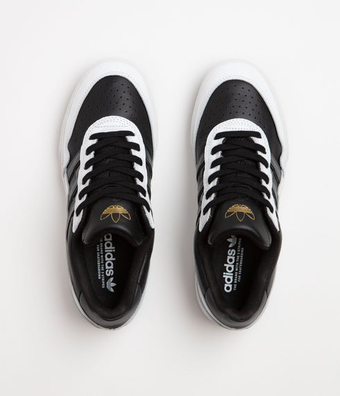 Adidas Tyshawn II - Core Black / Carbon / Cloud White - Streetart.fr