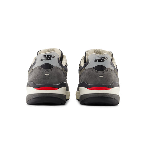 New Balance Numeric Nm 933 Reynolds - Dark Grey / White - Streetart.fr