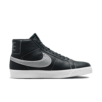 Nike SB Blazer Mid Qs Mason Silva - Blackened Blue / Wolf Grey - Streetart.fr