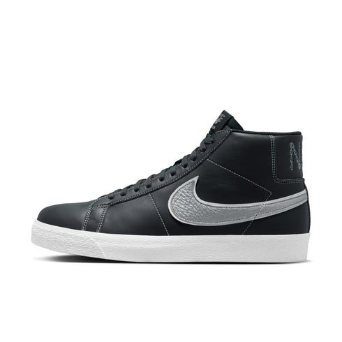 Nike SB Blazer Mid Qs Mason Silva - Blackened Blue / Wolf Grey - Streetart.fr