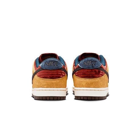 Nike Sb Dunk Low Pro Cinema Celestial Gold / Black - Dark Team Red - Streetart.fr