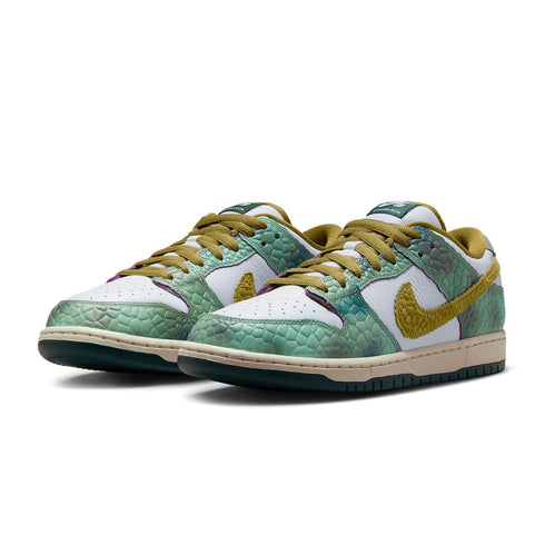 Nike Sb Dunk Low Pro Qs Alexis Sablone - Oil Green / Desert Moss - White - Streetart.fr