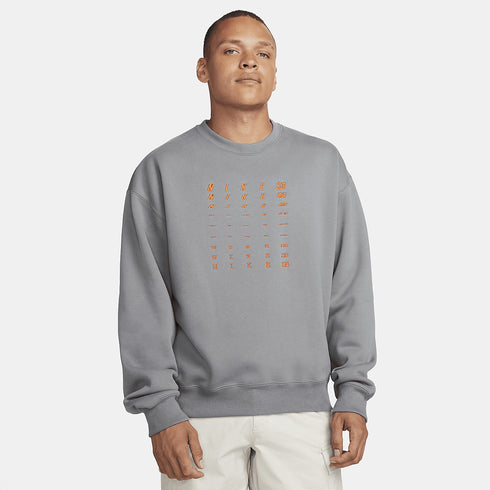 Nike SB Fleece Crew Fade Gfx Sweat Crew Smoke Grey - Streetart.fr