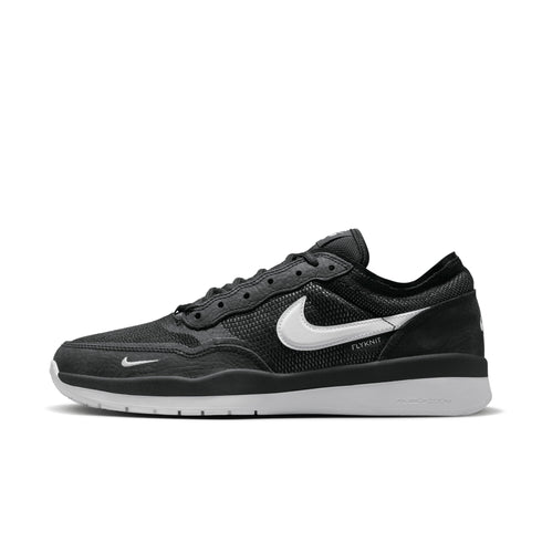 Nike SB - Ps8 Black / White / Black / White - Streetart.fr