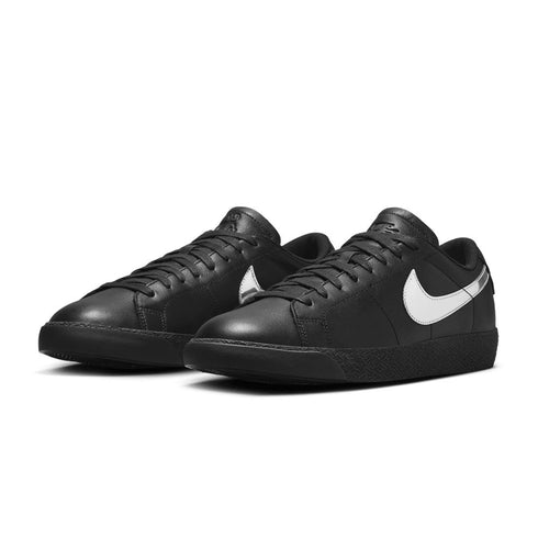 Nike Sb Zoom Blazer Low Pro Qs Dancer - Black / Metallic Silver - Black Hj6703 - 001 - Streetart.fr