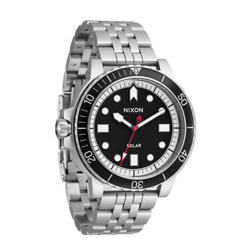 Nixon Stinger 44 Silver / Black / White - Streetart.fr