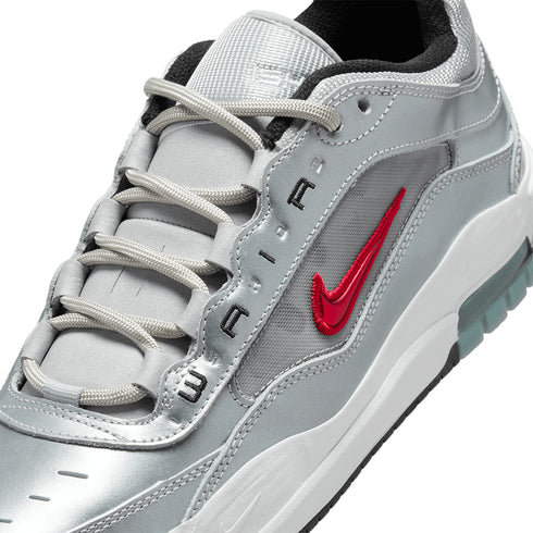 Nike Sb Air Max Ishod 2 - Metallic Silver / Varsity Red / Metallic Silver
