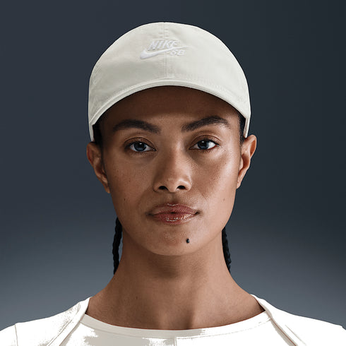 Nike SB Club Cap - Light Bone / White — casquette