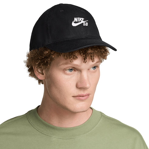 Nike SB Nk Club - Cap Black / White — casquette